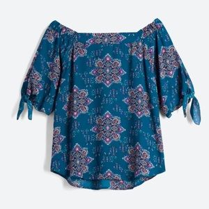 Stitch Fix Renee C Off the shoulder top blue floral size S